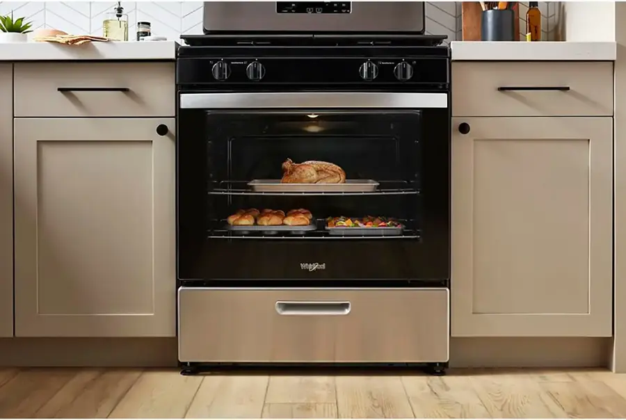 Whirlpool 5.1 Cu. Ft. Freestanding Gas Range with Broiler Drawer-36845 - Image 7