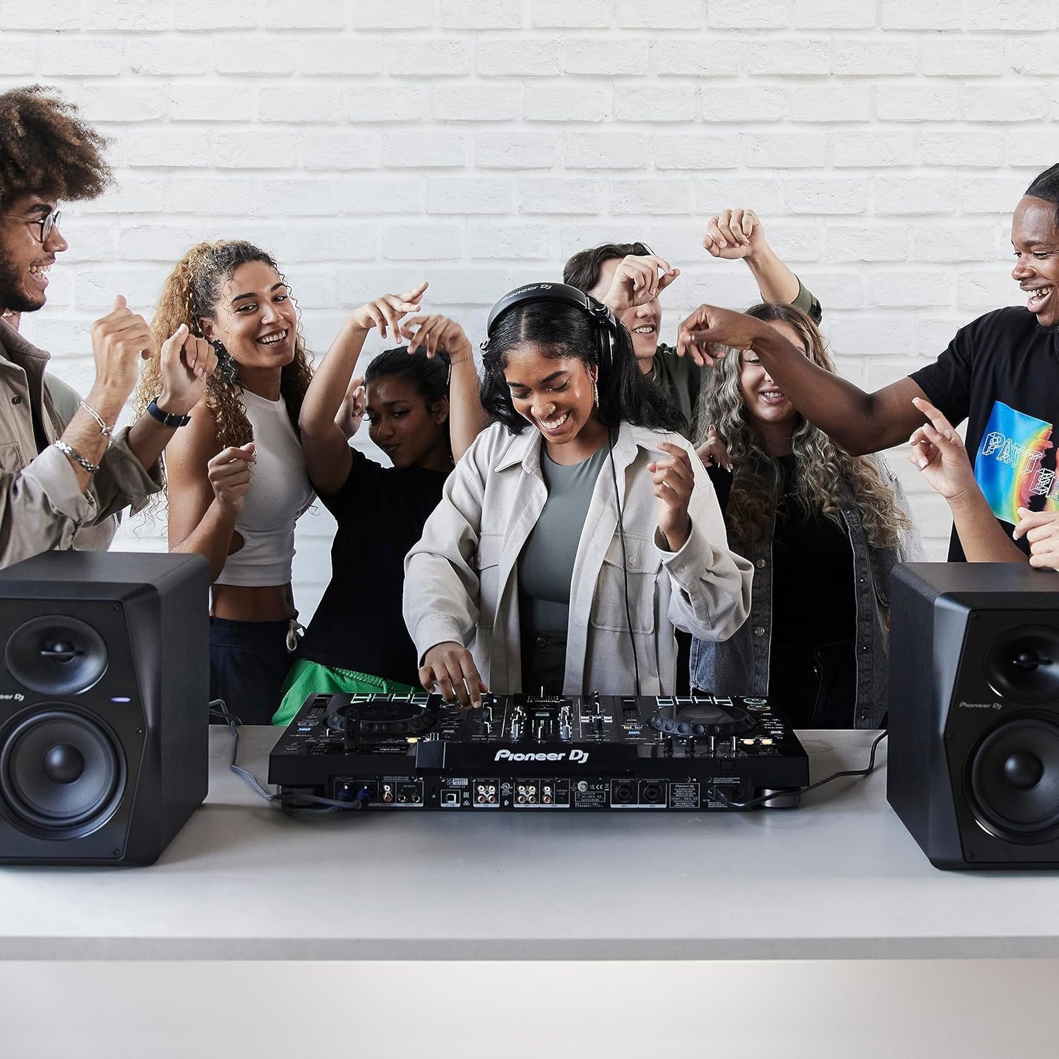 Pioneer DJ XDJ-RX3 All In One DJ System-96758 - Image 9