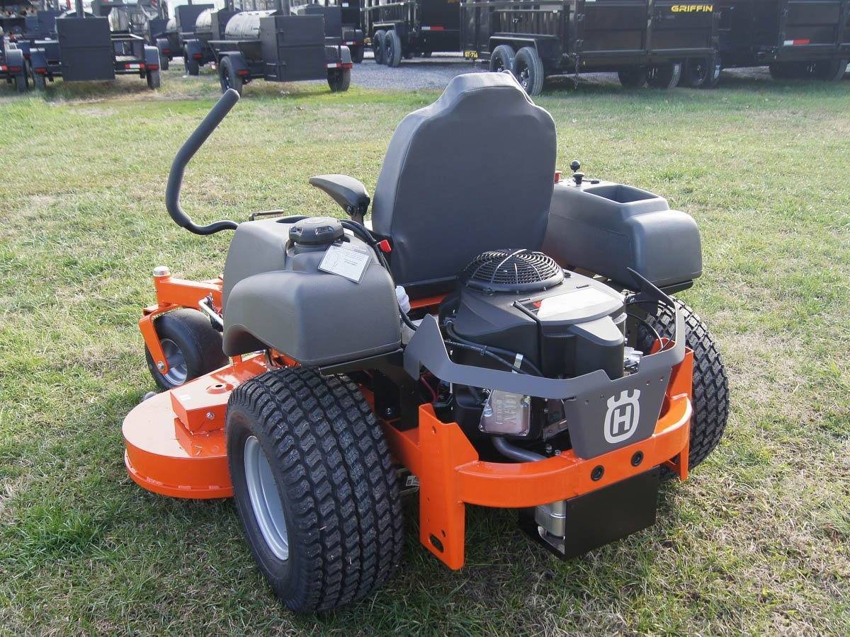 Husqvarna MZ61 61″ Zero Turn Lawn Mower 24HP KAW (Scratch and Dent)-56363 - Image 5