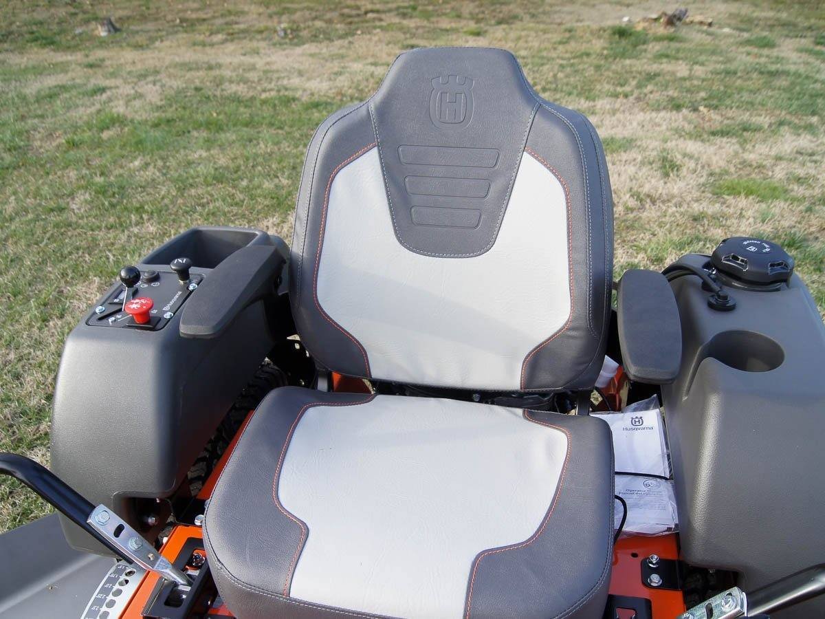 Husqvarna MZ61 61″ Zero Turn Lawn Mower 24HP KAW (Scratch and Dent)-56363 - Image 2